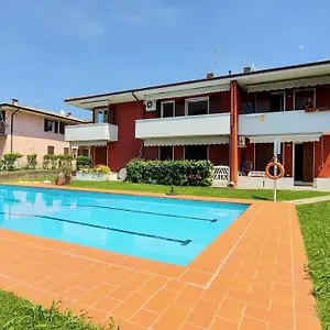  Apartment Chiara Pool Italien